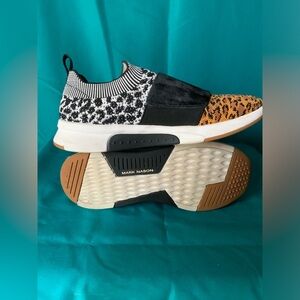 Mark Nason Women’s Size 8.5 Multicolor Slip-On Sneakers, EUC